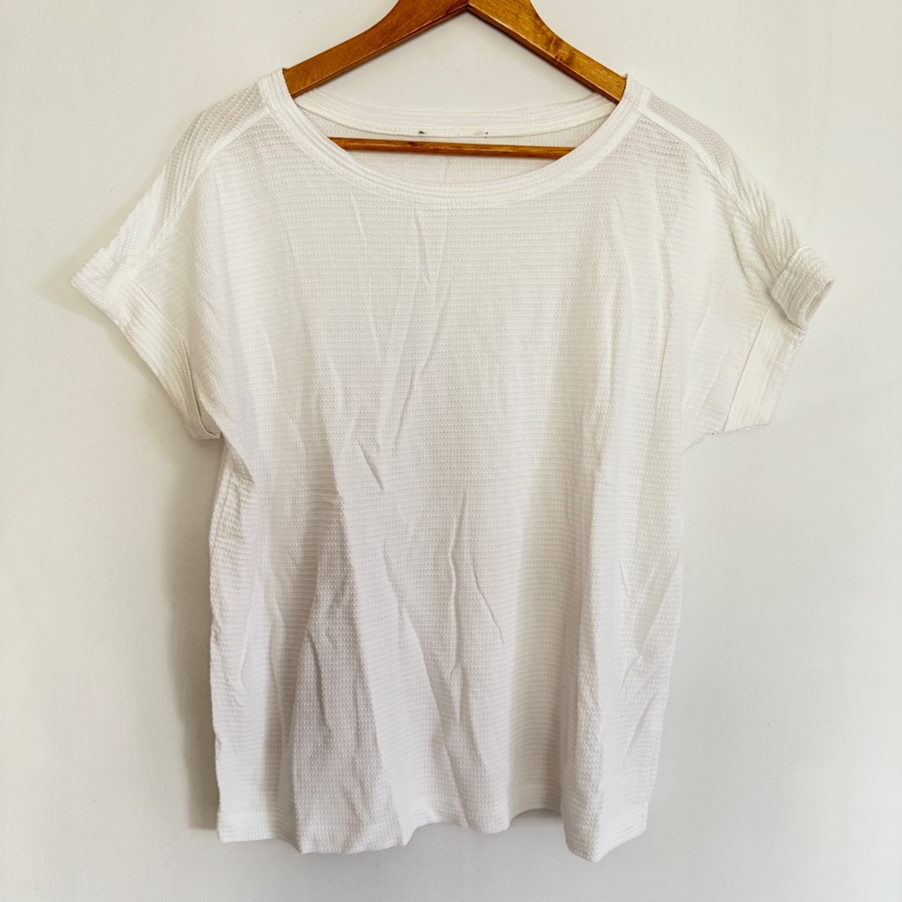 White T shirt Woman Rolled Short Sleeve Top Size M